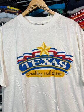 Vintage Texas gambling hall and hotel white t shirt Caribbean dream tag